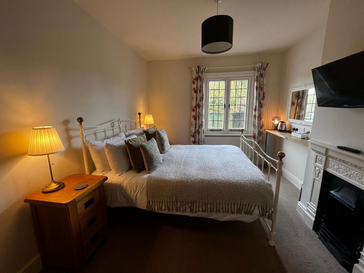 Bed and Breakfast White Hart Alton  Pokój zdjęcie